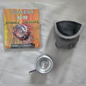⭐️Yomega Professional Yo-Yo with String and Pouch⭐️